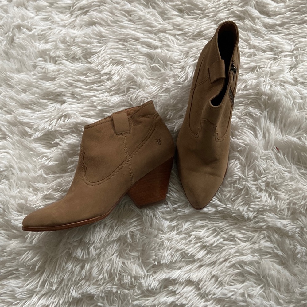 Frye Reina Style Ankle Booties
